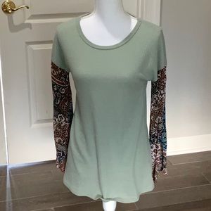 Twenty Second waffle t-shirt size small